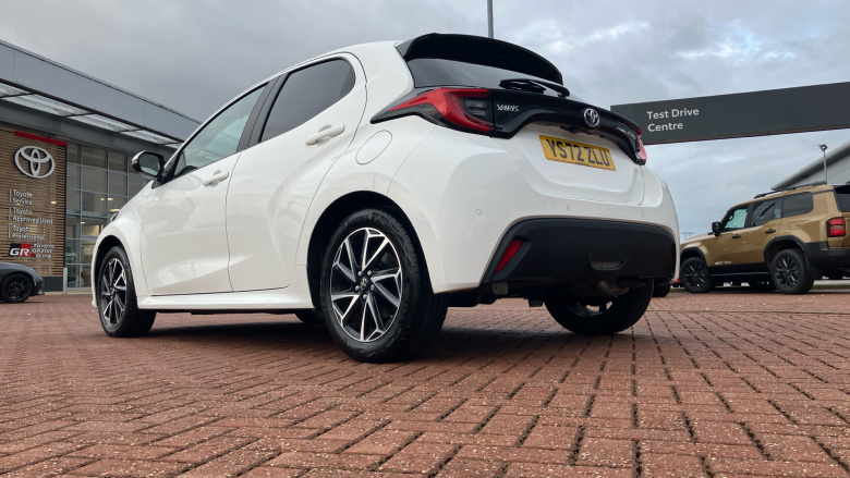 Toyota Yaris 1.5 Hybrid Design 5dr CVT Hybrid Hatchback